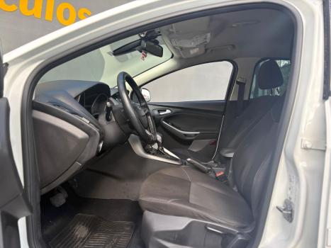 FORD Focus Sedan 2.0 16V 4P FLEX SE POWERSHIFT AUTOMTICO, Foto 6