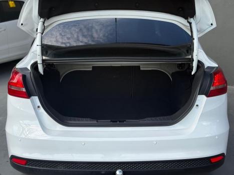 FORD Focus Sedan 2.0 16V 4P FLEX SE POWERSHIFT AUTOMTICO, Foto 14