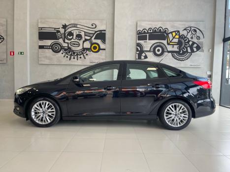 FORD Focus Sedan 2.0 16V 4P FLEX SE POWERSHIFT AUTOM�TICO, Foto 6
