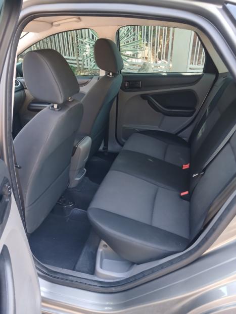FORD Focus Sedan 2.0 16V 4P FC FLEX AUTOM�TICO, Foto 10