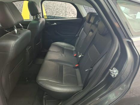 FORD Focus Sedan 2.0 16V 4P FLEX TITANIUM AUTOMÁTICO, Foto 4