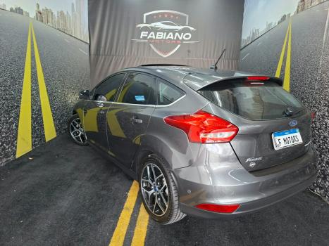 FORD Focus Sedan 2.0 16V 4P FLEX TITANIUM AUTOMÁTICO, Foto 11