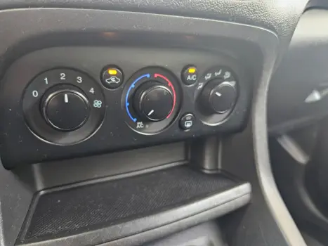 FORD Ka Hatch 1.0 12V 4P FLEX TI-VCT SE, Foto 7