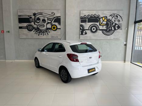 FORD Ka + Sedan 1.0 12V 4P TI-VCT SE FLEX, Foto 2