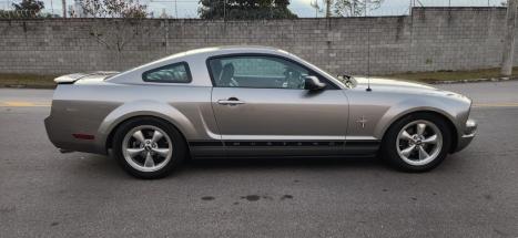 FORD Mustang 4.0 V6 12V COUP PREMIUM, Foto 5