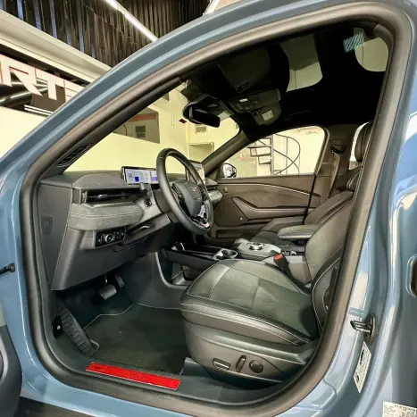 FORD Mustang Mach-e 91 KW EL�TRICO GT PERFORMANCE e-AWD, Foto 31