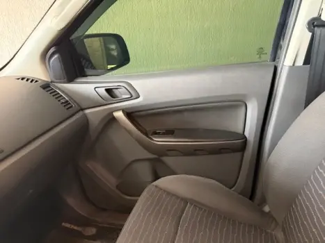 FORD Ranger 2.5 16V FLEX XLS CABINE DUPLA, Foto 4