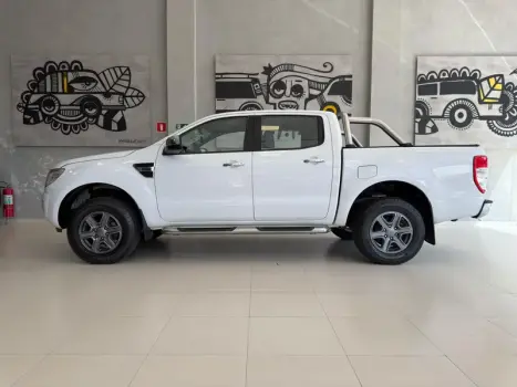 FORD Ranger 2.5 16V FLEX XLT CABINE DUPLA, Foto 6