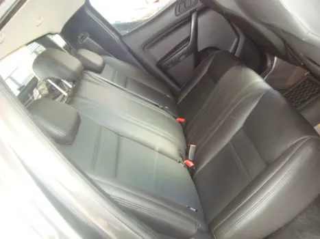FORD Ranger 2.8 4X4 STORM DIESEL TURBO INTECOOLER CABINE DUPLA, Foto 5