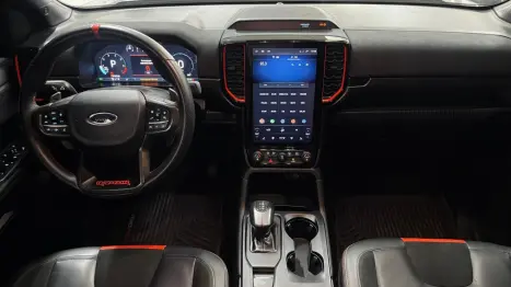 FORD Ranger 3.0 V6 24V CABINE DUPLA RAPTOR 4X4 AUTOM�TICO, Foto 11