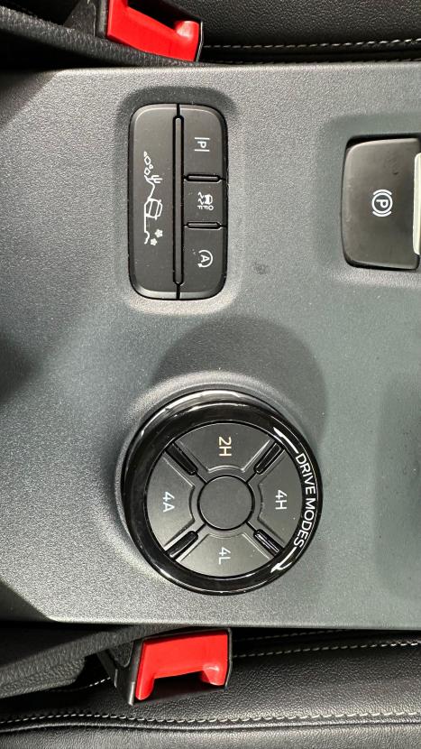 FORD Ranger 3.0 V6 4X4 LIMITED TURBO DIESEL CABINE DUPLA AUTOM�TICO, Foto 31