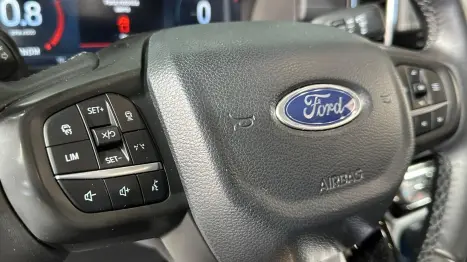 FORD Ranger 3.0 V6 4X4 LIMITED TURBO DIESEL CABINE DUPLA AUTOM�TICO, Foto 9