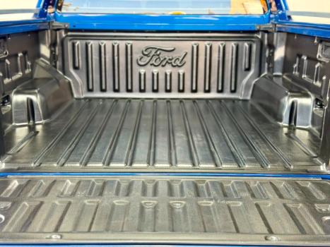 FORD Ranger 3.0 V6 4X4 LIMITED PLUS TURBO DIESEL CABINE DUPLA AUTOM�TICO, Foto 8