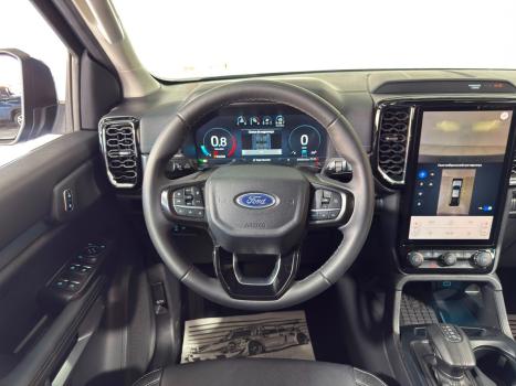 FORD Ranger 3.0 V6 4X4 LIMITED PLUS TURBO DIESEL CABINE DUPLA AUTOM�TICO, Foto 24