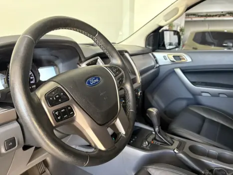 FORD Ranger 3.2 20V XLT 4X4 CABINE DUPLA TURBO DIESEL AUTOM�TICO, Foto 9