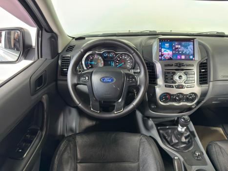 FORD Ranger 3.2 20V XLS CABINE DUPLA TURBO DIESEL, Foto 16