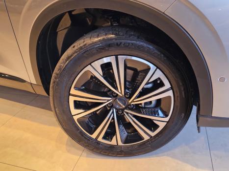 GWM Haval H6 1.5 16V 4P PHEV19 E-TRACTION AUTOM�TICO, Foto 14