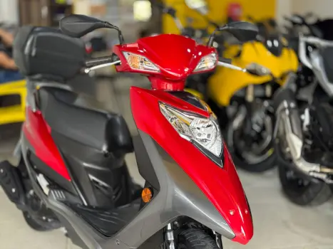 HAOJUE Lindy 125 , Foto 3