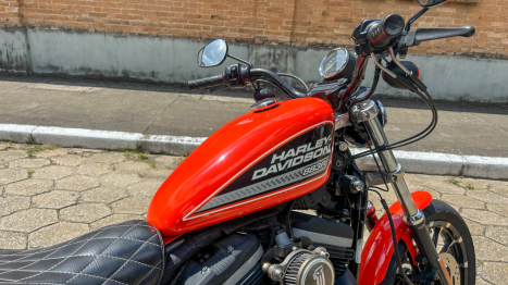 HARLEY DAVIDSON Sportster XL 883 R, Foto 4