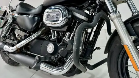 HARLEY DAVIDSON Sportster XL 1200 Custom CB, Foto 13