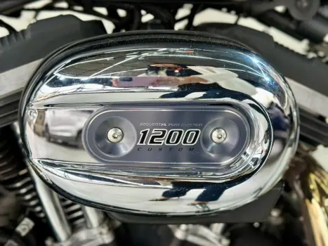 HARLEY DAVIDSON Sportster XL 1200 Custom CB, Foto 18