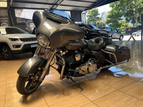 HARLEY DAVIDSON Street Glide FLHX 1700, Foto 2