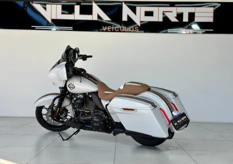 HARLEY DAVIDSON Street Glide FLHX 1800, Foto 5