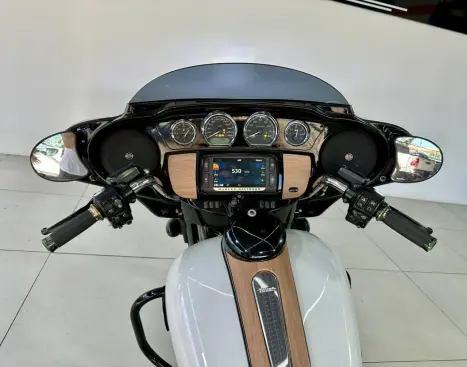 HARLEY DAVIDSON Street Glide FLHX 1800, Foto 15