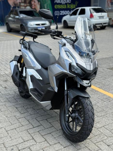 HONDA ADV 150 ABS, Foto 1