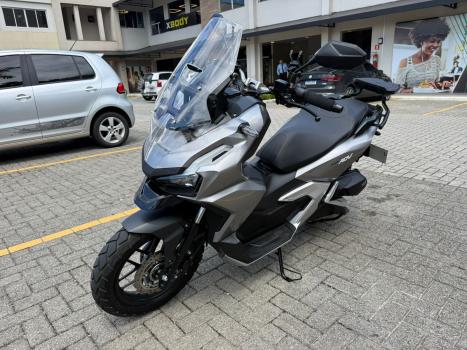 HONDA ADV 150 ABS, Foto 3
