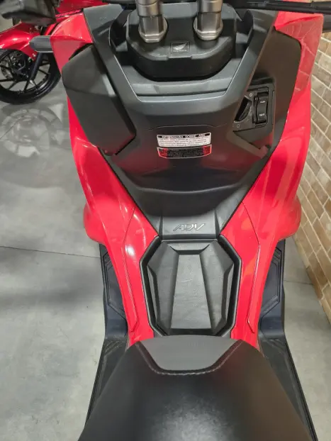 HONDA ADV 150 ABS, Foto 2