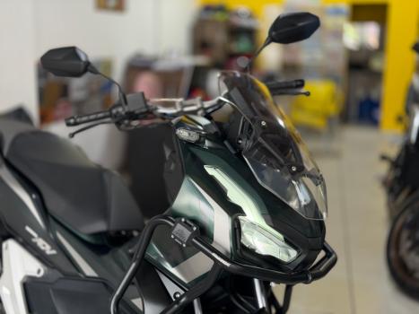 HONDA ADV 150 ABS, Foto 2