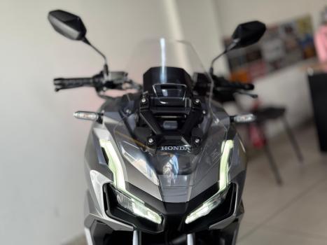 HONDA ADV 160 , Foto 2