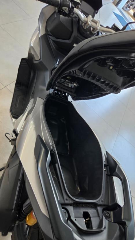 HONDA ADV 160 , Foto 13