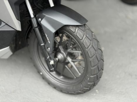 HONDA ADV 160 , Foto 3