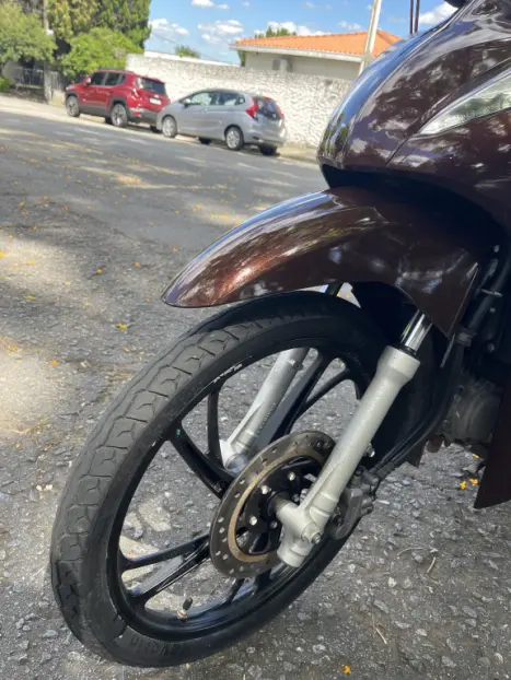 HONDA Biz 125 +, Foto 5