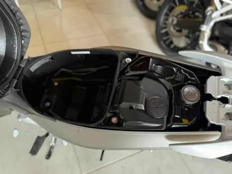 HONDA Biz 125 EX, Foto 8 HONDA Biz 125 EX, Foto 8