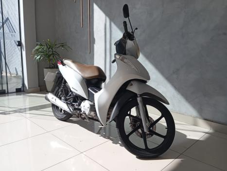HONDA Biz 125 EX, Foto 3