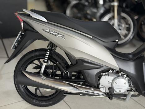 HONDA Biz 125 EX, Foto 7
