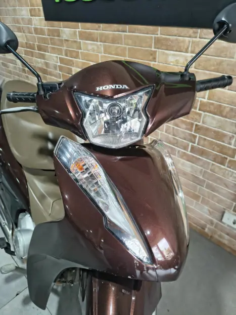 HONDA Biz 125 FLEX, Foto 2