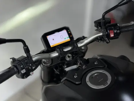 HONDA CB 1000 R ABS, Foto 12