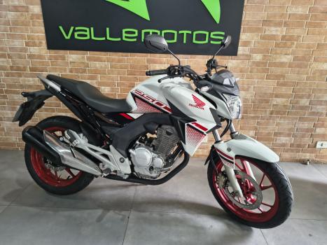 HONDA CB 250 F Twister FLEXONE, Foto 3