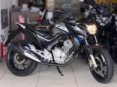 HONDA CB 250 F Twister FLEXONE, Foto 1