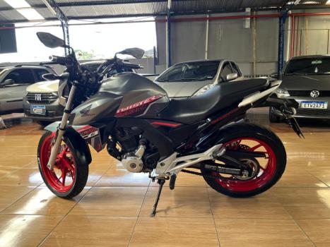 HONDA CB 250 F Twister FLEXONE, Foto 2