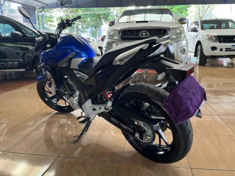 HONDA CB 250 F Twister FLEXONE, Foto 3