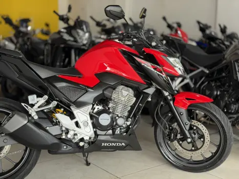 HONDA CB 300 F Twister FLEX CBS, Foto 6