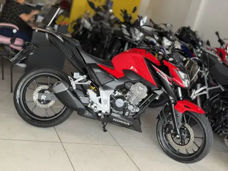 HONDA CB 300 F Twister FLEX CBS, Foto 7