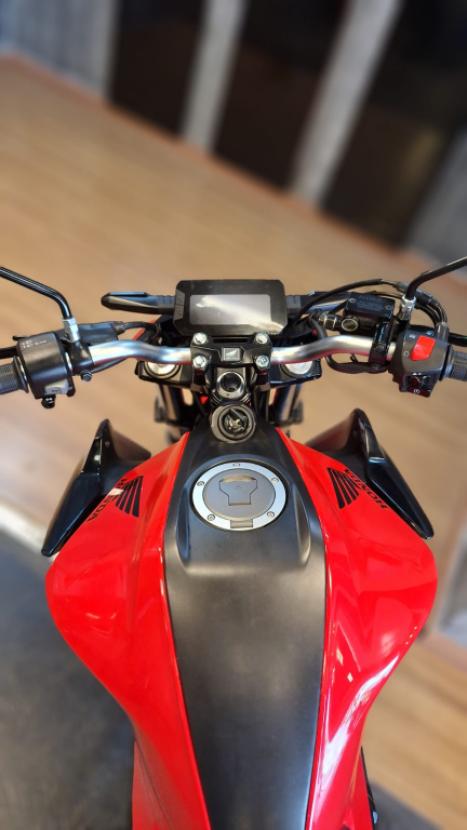 HONDA CB 300 F Twister FLEX CBS, Foto 8