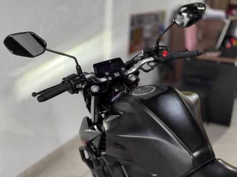 HONDA CB 300 F Twister FLEX CBS, Foto 11