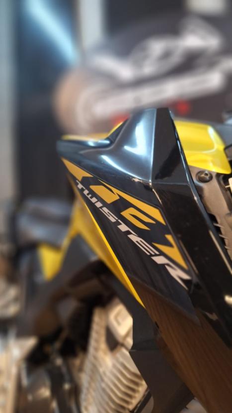 HONDA CB 300 F Twister FLEX ABS, Foto 6